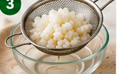 Waterkefir korrels zeven na fermentatie