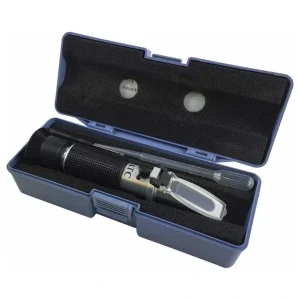 Refractometer 0-32 Brix met automatische temperatuurcompensatie (ATC) in stevige opbergbox inclusief pipet voor het nauwkeurig meten van het suikergehalte.